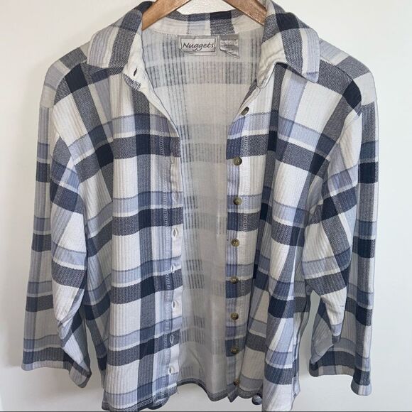 Vintage light blue plaid button up top - Picture 11 of 11